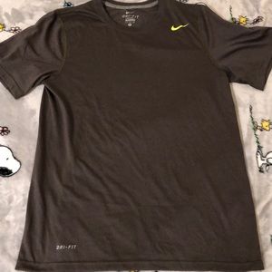 Army green Nike dry fit shirt